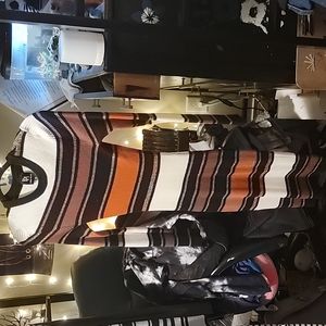 Long sleeve dress, stretchy, brown, light brown, white